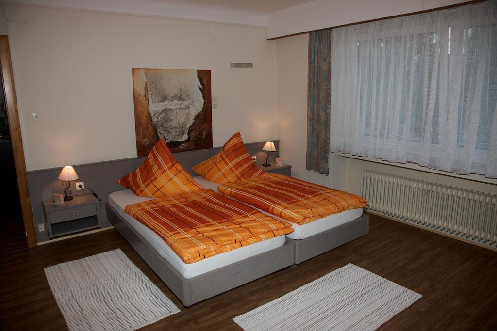 Auberge Du Chateau Stadtbredimus Zimmer foto